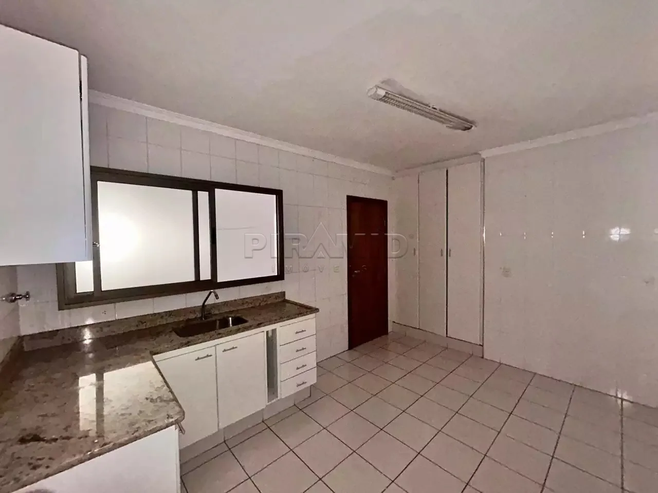 Alugar Apartamento / Padr&atilde;o em Ribeir&atilde;o Preto R$ 2.200,00 - Foto 8