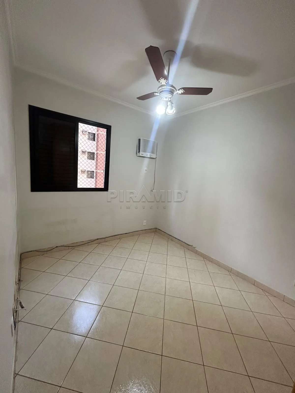 Alugar Apartamento / Padr&atilde;o em Ribeir&atilde;o Preto R$ 2.400,00 - Foto 8