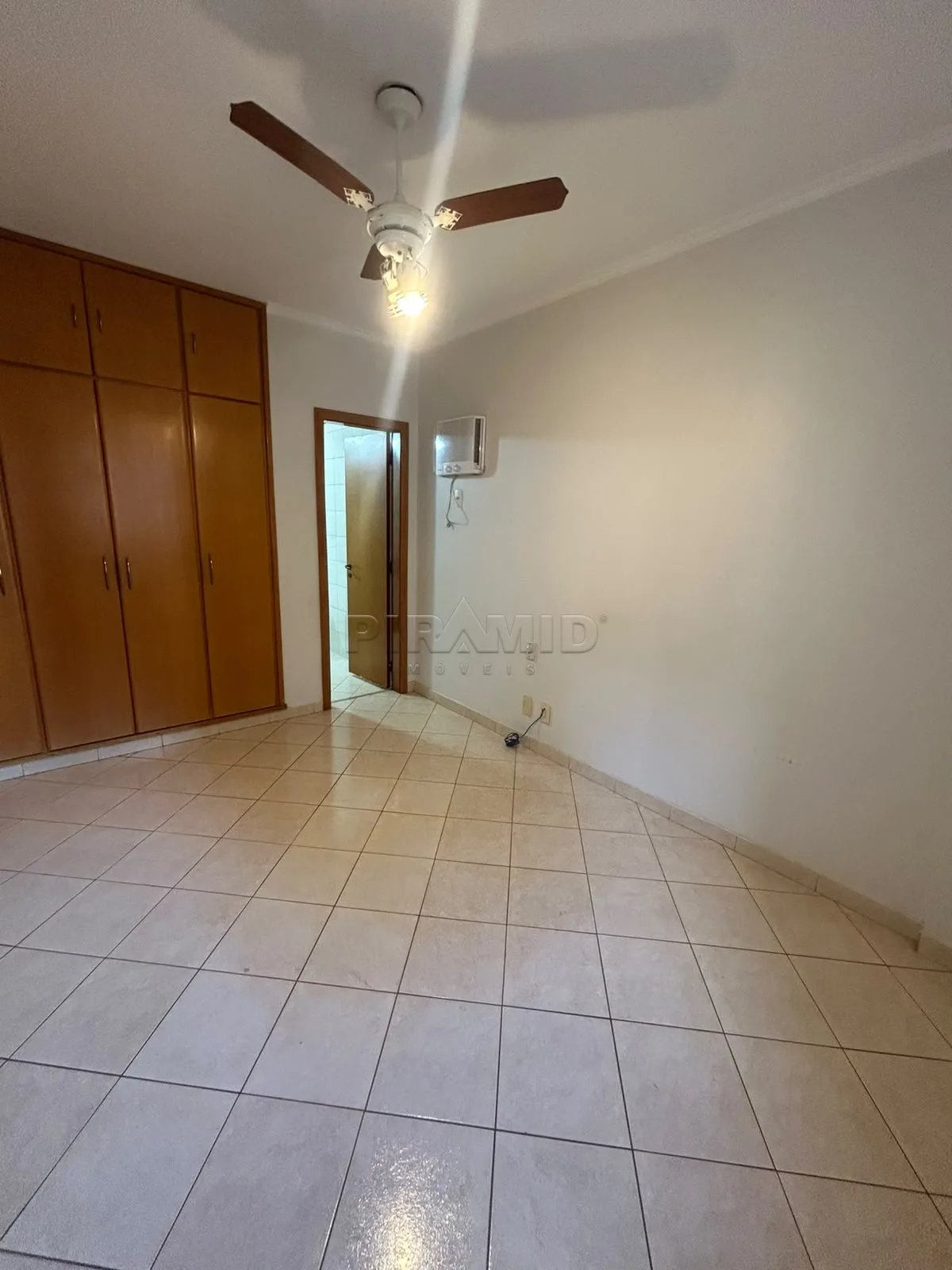 Alugar Apartamento / Padr&atilde;o em Ribeir&atilde;o Preto R$ 2.400,00 - Foto 19