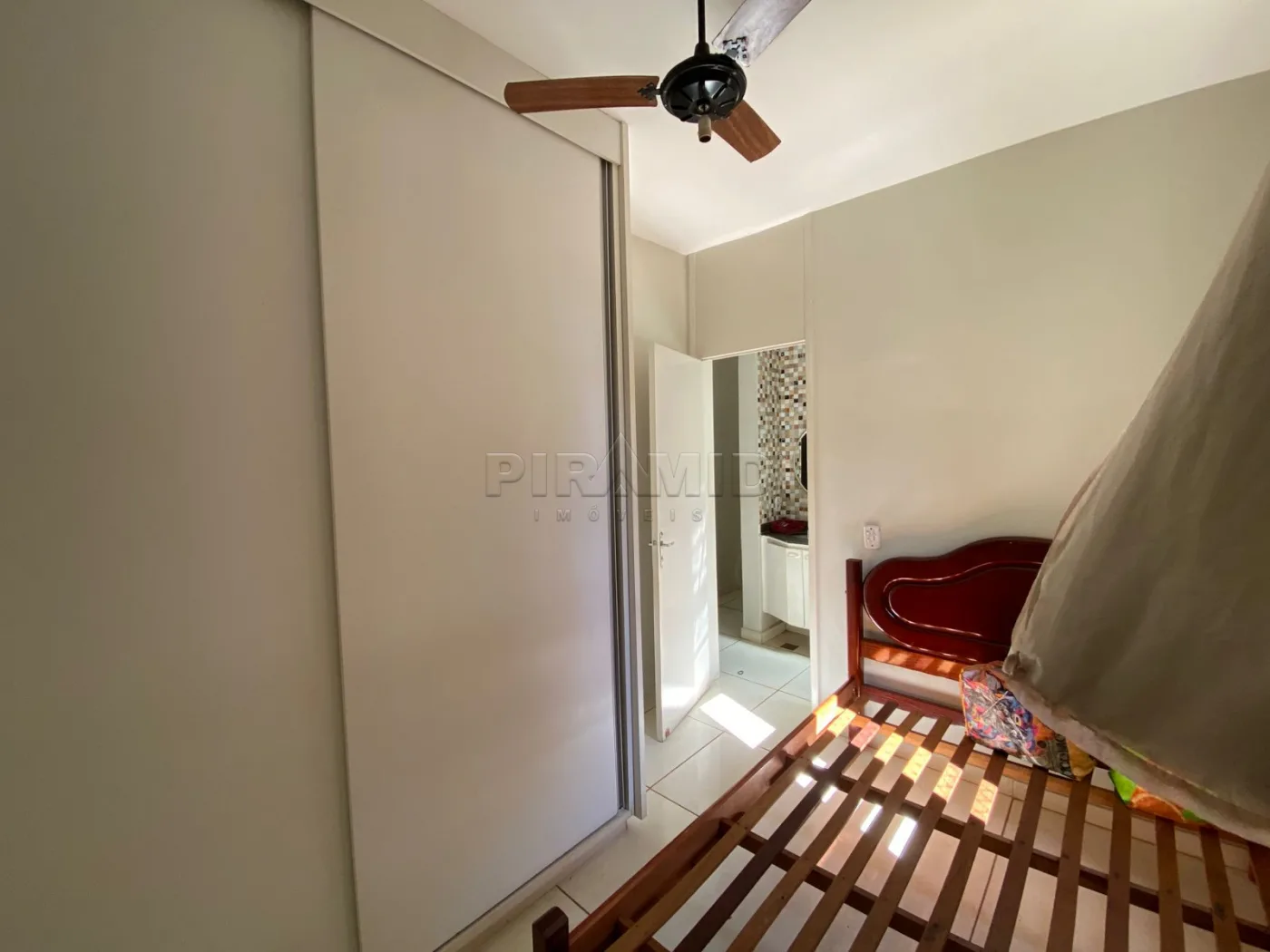 Alugar Apartamento / Padr&atilde;o em Ribeir&atilde;o Preto R$ 1.400,00 - Foto 6