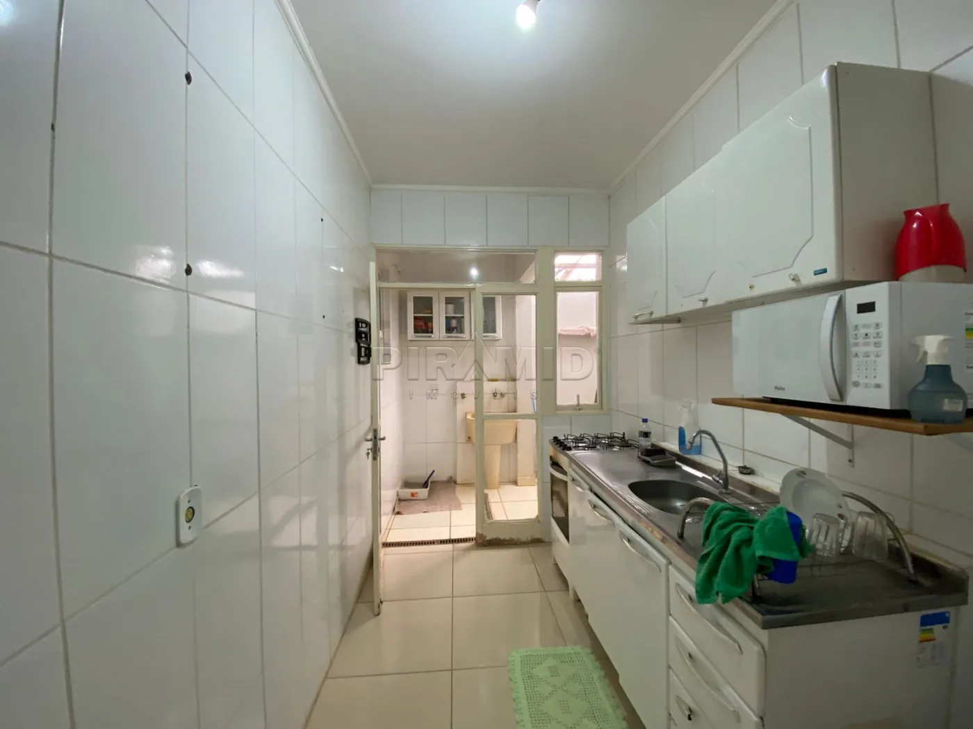Alugar Apartamento / Padr&atilde;o em Ribeir&atilde;o Preto R$ 1.400,00 - Foto 16