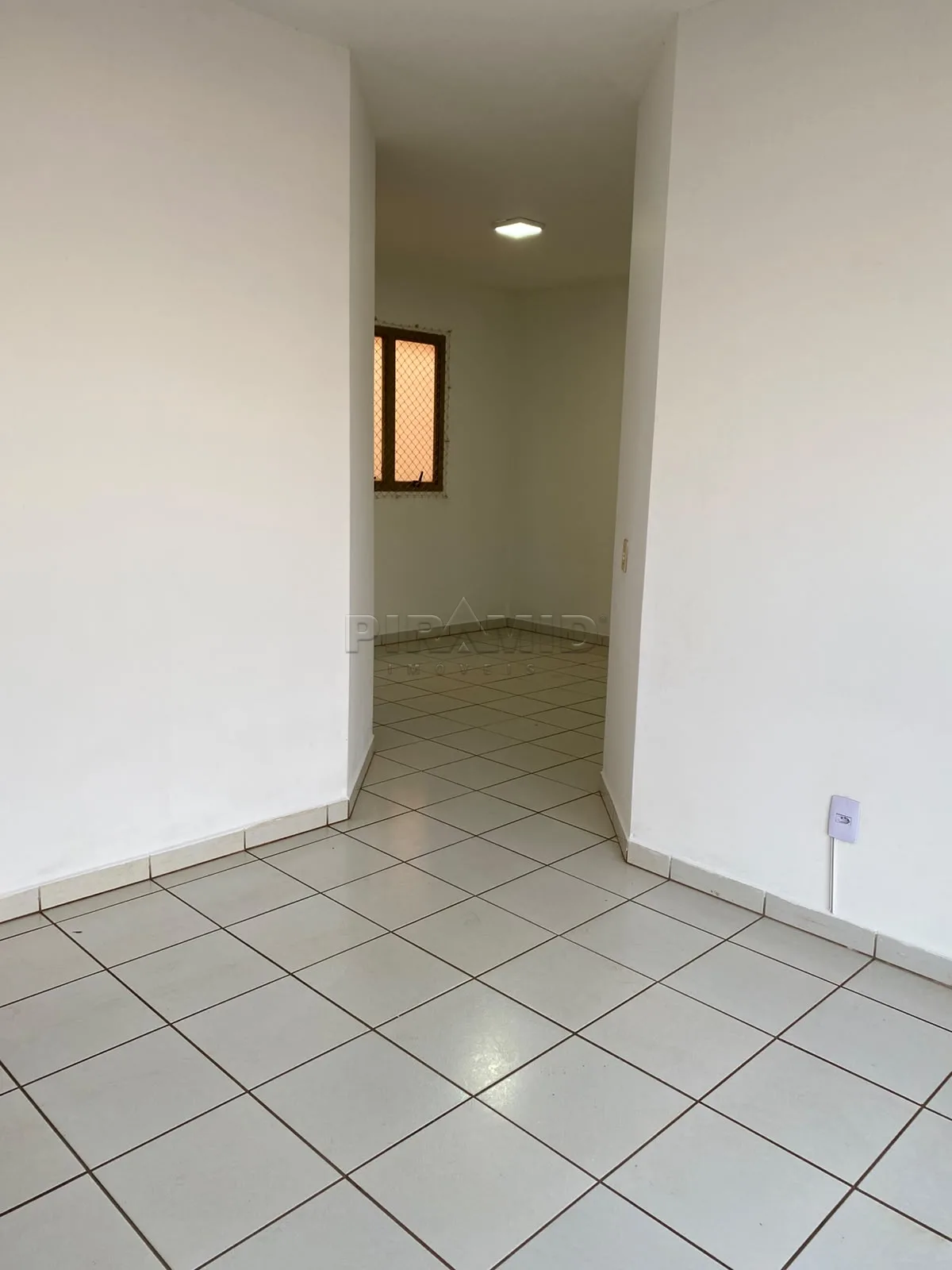 Alugar Apartamento / Padr&atilde;o em Ribeir&atilde;o Preto R$ 2.100,00 - Foto 1