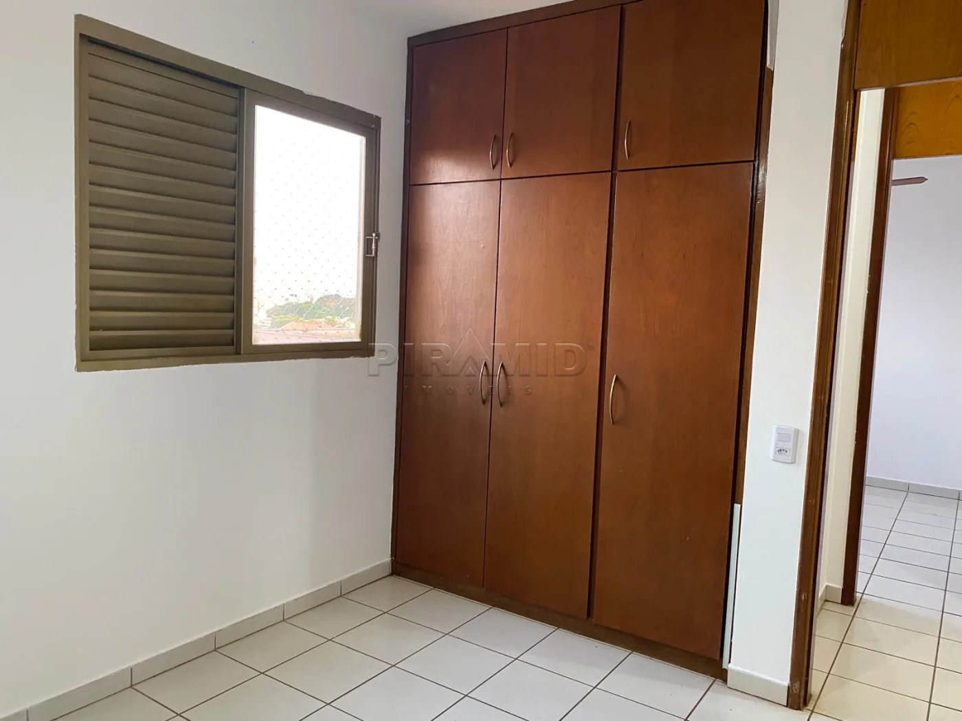 Alugar Apartamento / Padr&atilde;o em Ribeir&atilde;o Preto R$ 2.100,00 - Foto 7