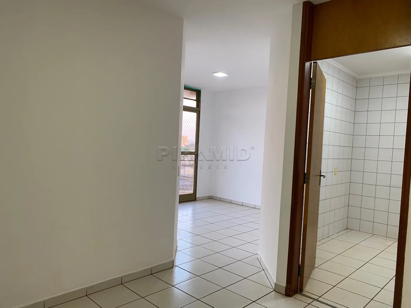 Alugar Apartamento / Padr&atilde;o em Ribeir&atilde;o Preto R$ 2.100,00 - Foto 10