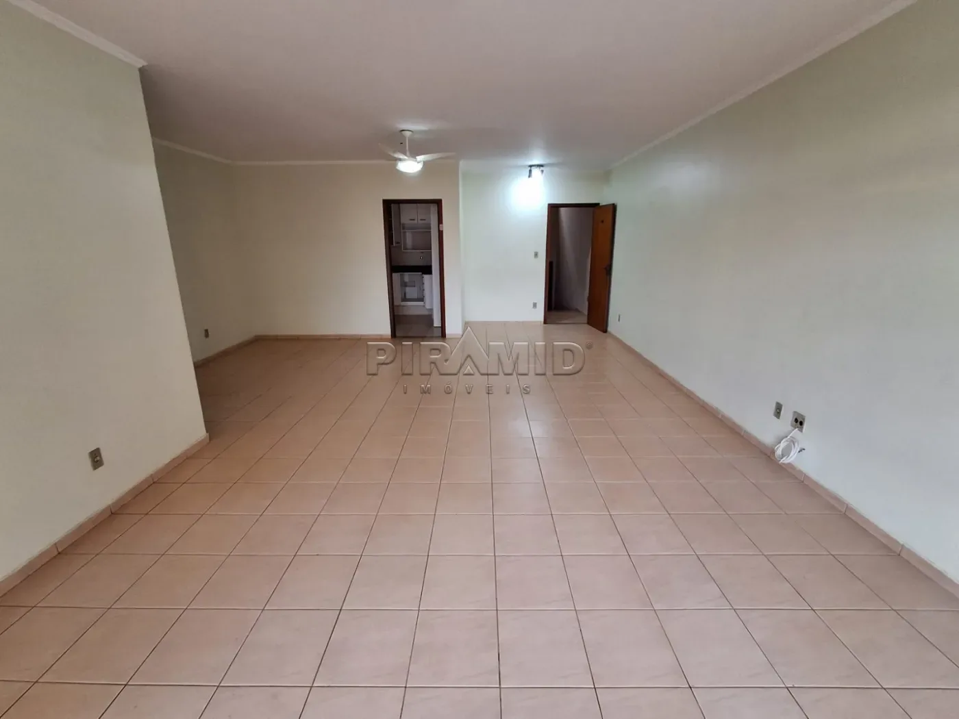 Alugar Apartamento / Padr&atilde;o em Ribeir&atilde;o Preto R$ 2.250,00 - Foto 5