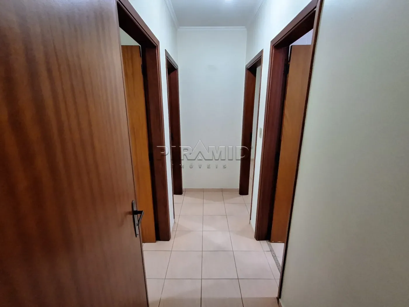 Alugar Apartamento / Padr&atilde;o em Ribeir&atilde;o Preto R$ 2.250,00 - Foto 7