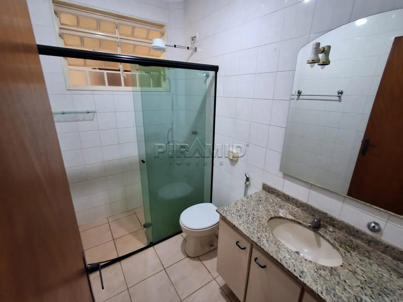 Alugar Apartamento / Padr&atilde;o em Ribeir&atilde;o Preto R$ 2.250,00 - Foto 8