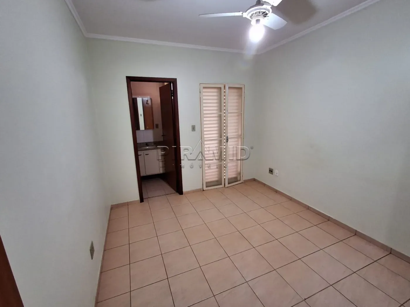 Alugar Apartamento / Padr&atilde;o em Ribeir&atilde;o Preto R$ 2.250,00 - Foto 14