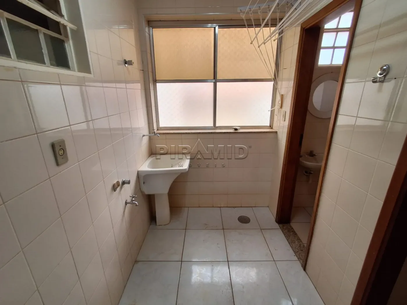 Alugar Apartamento / Padr&atilde;o em Ribeir&atilde;o Preto R$ 2.250,00 - Foto 21