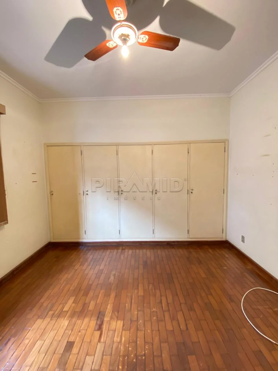 Alugar Casa / Padr&atilde;o em Ribeir&atilde;o Preto R$ 4.500,00 - Foto 15