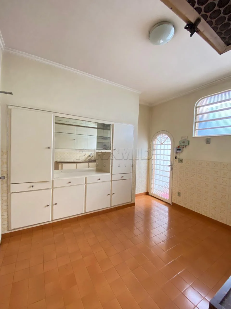 Alugar Casa / Padr&atilde;o em Ribeir&atilde;o Preto R$ 4.500,00 - Foto 18