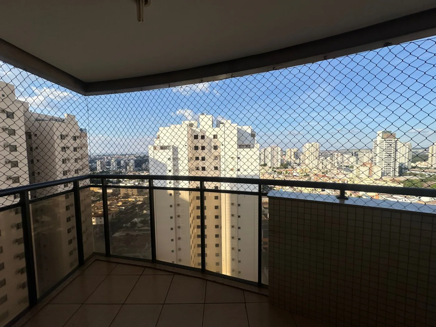Alugar Apartamento / Padr&atilde;o em Ribeir&atilde;o Preto R$ 5.000,00 - Foto 6