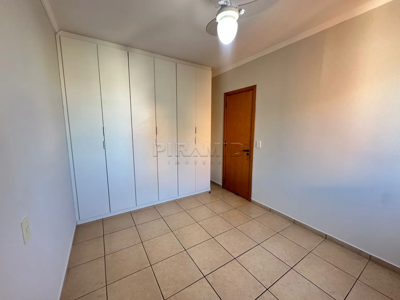 Alugar Apartamento / Padr&atilde;o em Ribeir&atilde;o Preto R$ 5.000,00 - Foto 14