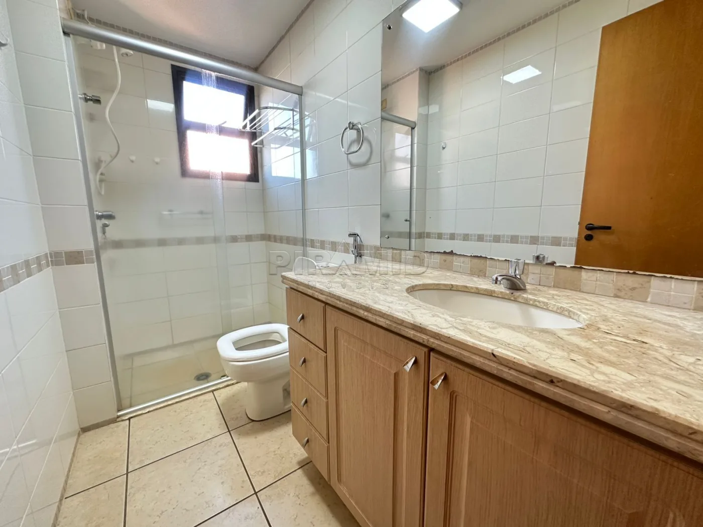 Alugar Apartamento / Padr&atilde;o em Ribeir&atilde;o Preto R$ 5.000,00 - Foto 18