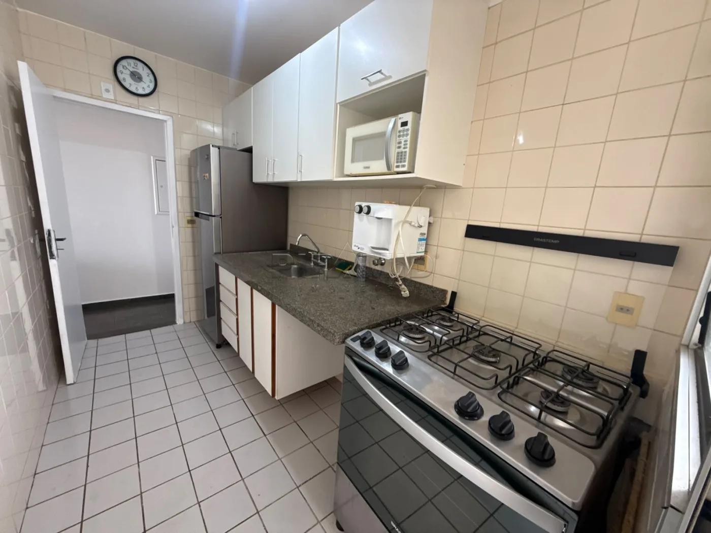 Alugar Apartamento / Padr&atilde;o em Ribeir&atilde;o Preto R$ 2.000,00 - Foto 8
