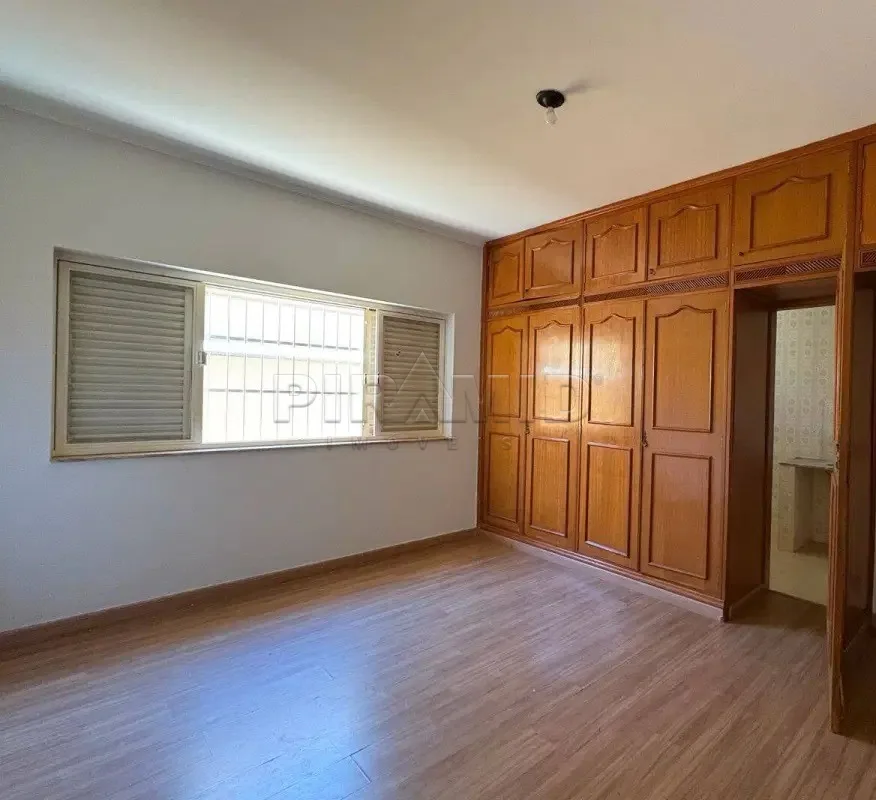 Alugar Casa / Padr&atilde;o em Ribeir&atilde;o Preto R$ 1.800,00 - Foto 12