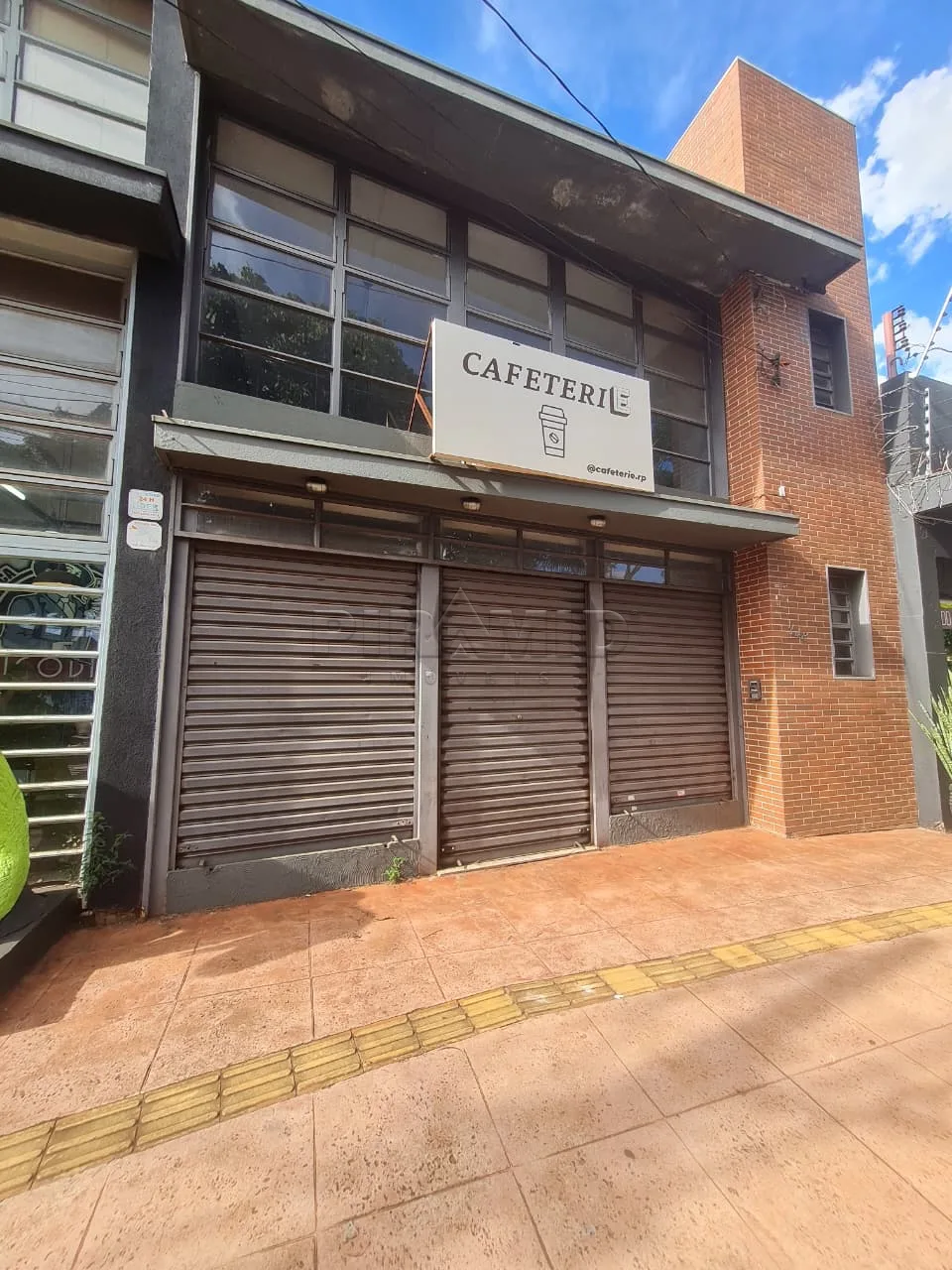 Alugar Comercial / Sal&atilde;o em Ribeir&atilde;o Preto R$ 3.600,00 - Foto 2