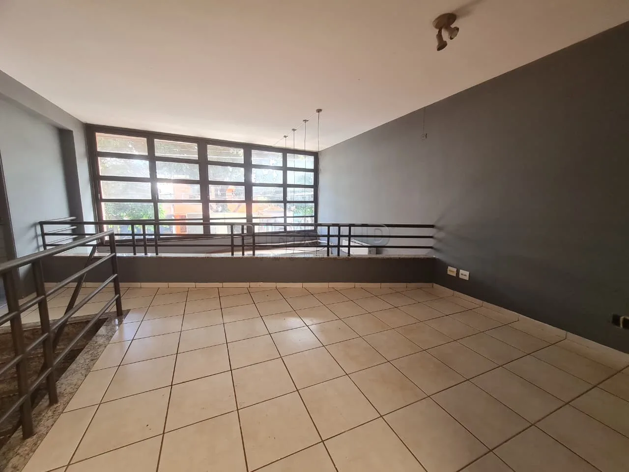 Alugar Comercial / Sal&atilde;o em Ribeir&atilde;o Preto R$ 3.600,00 - Foto 7