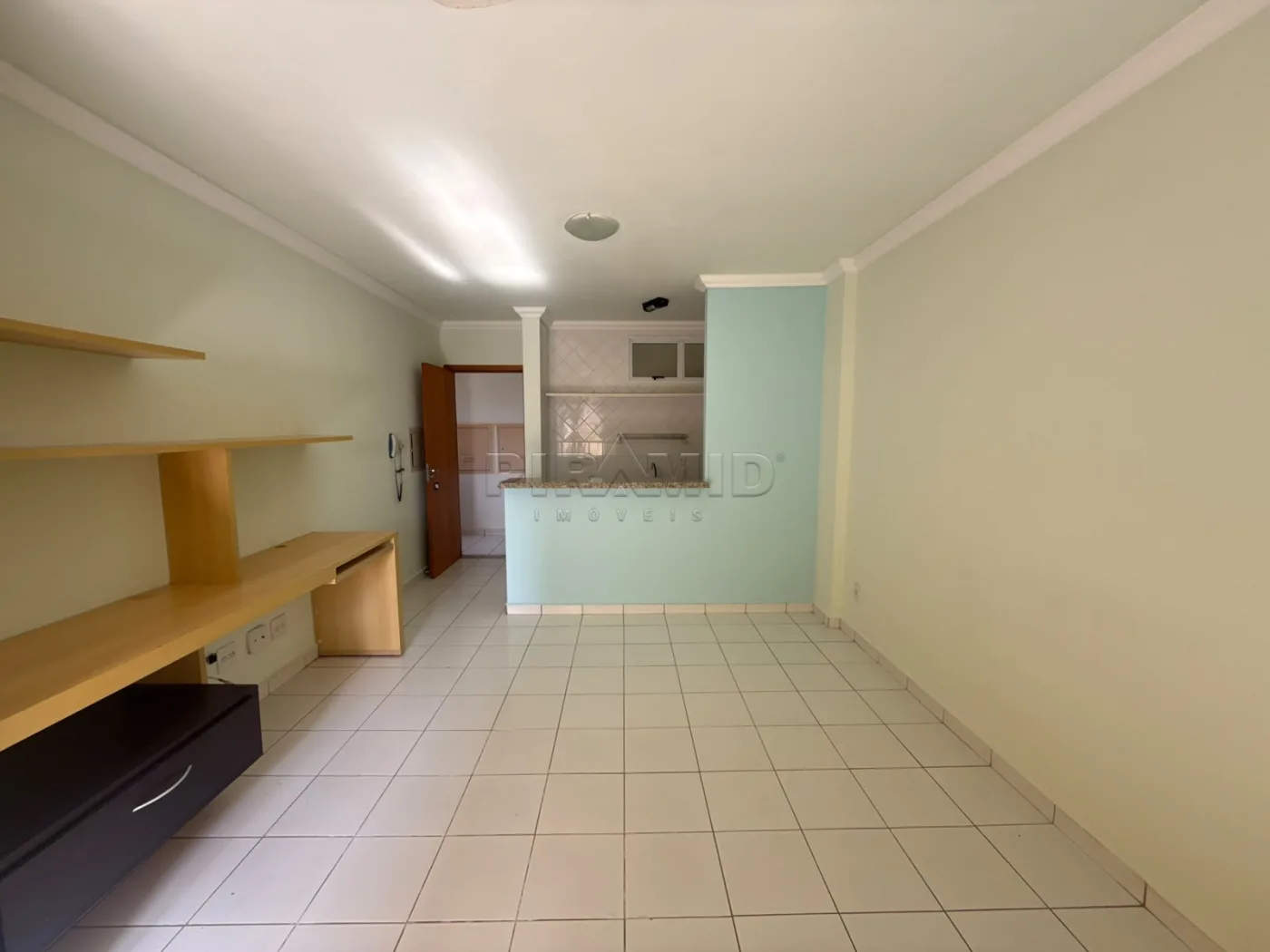 Alugar Apartamento / Kitchnet em Ribeir&atilde;o Preto R$ 1.200,00 - Foto 1