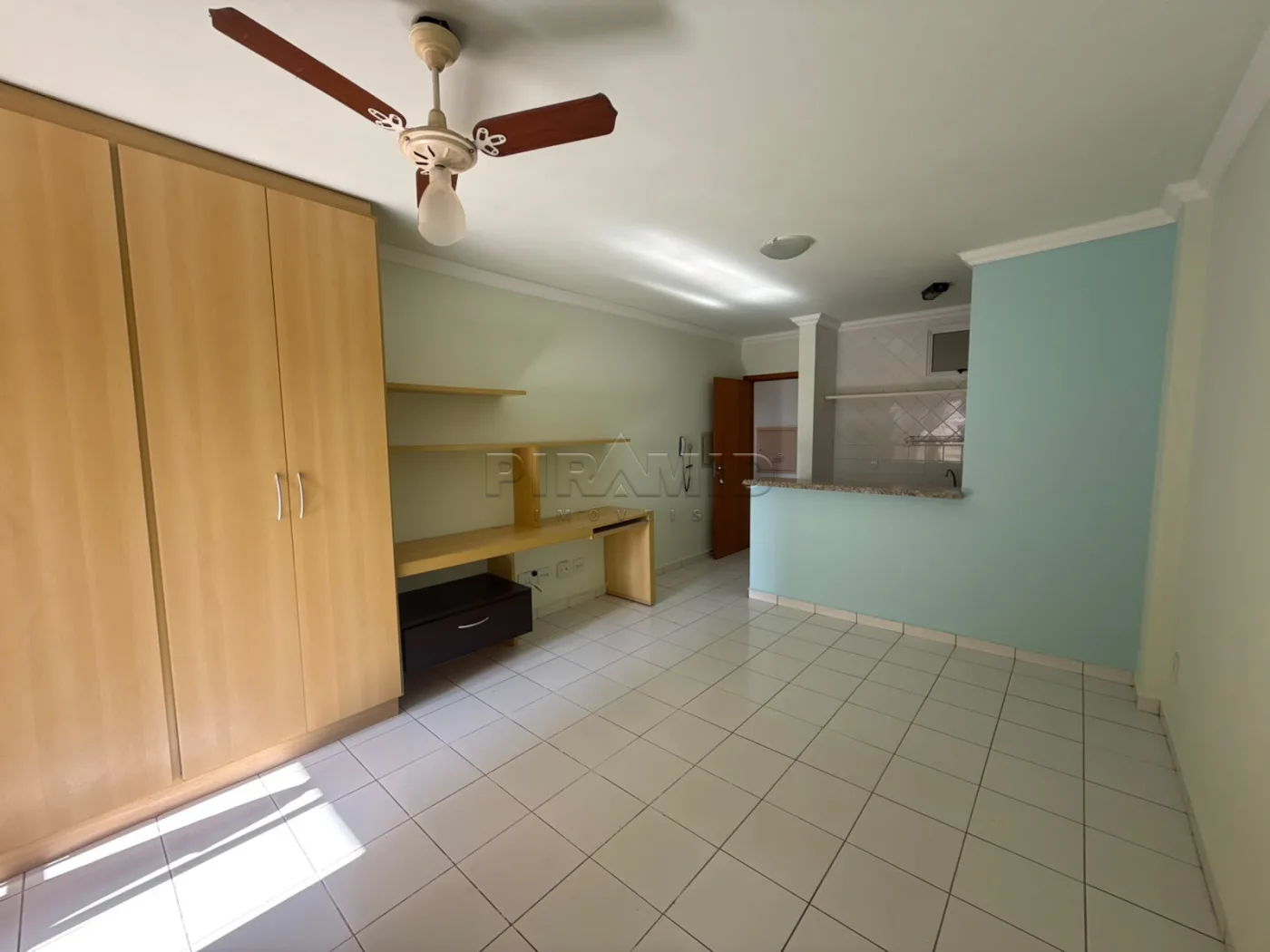 Alugar Apartamento / Kitchnet em Ribeir&atilde;o Preto R$ 1.200,00 - Foto 2