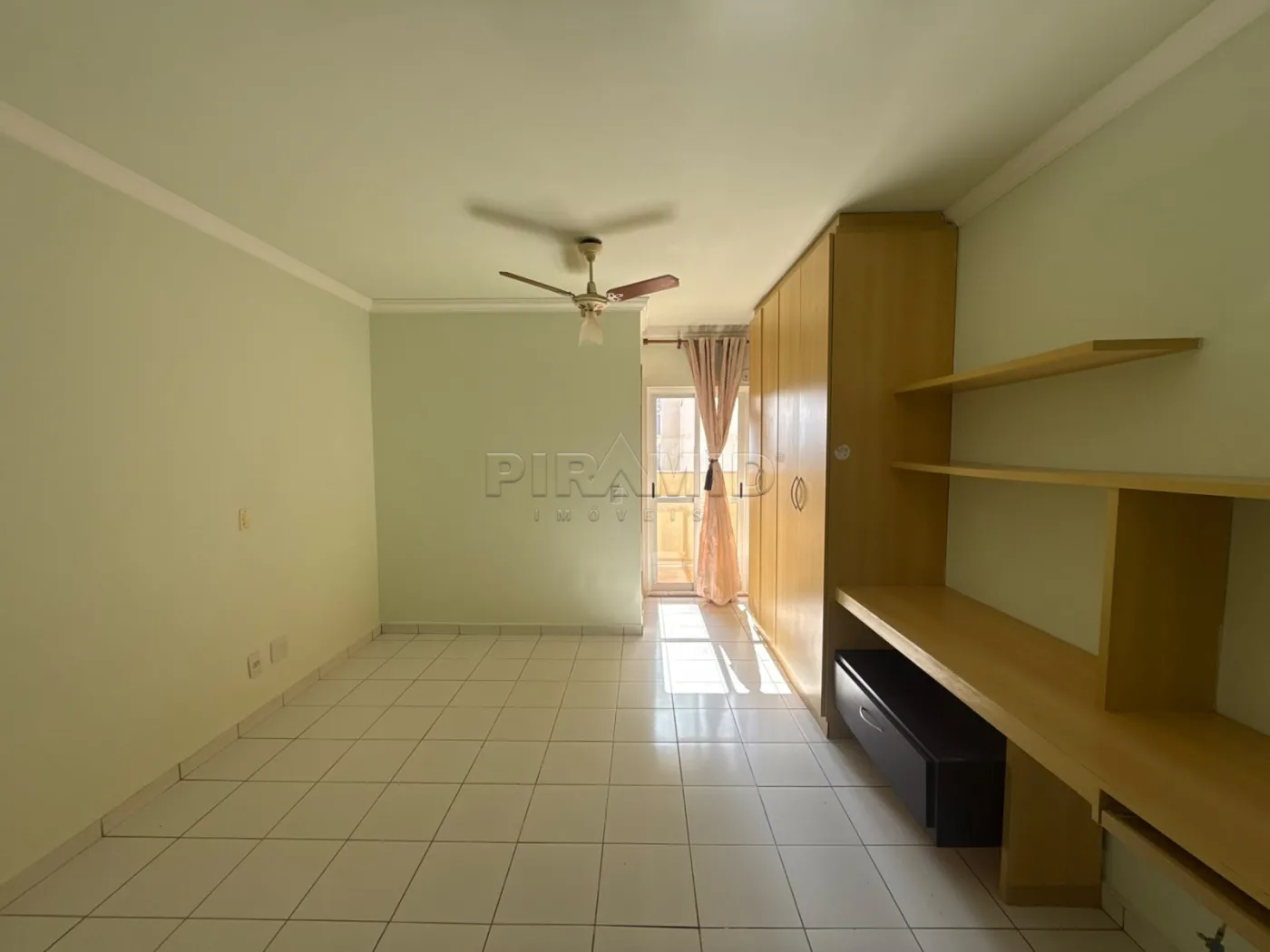 Alugar Apartamento / Kitchnet em Ribeir&atilde;o Preto R$ 1.200,00 - Foto 3