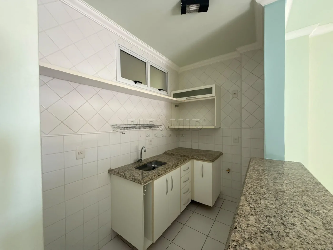Alugar Apartamento / Kitchnet em Ribeir&atilde;o Preto R$ 1.200,00 - Foto 5