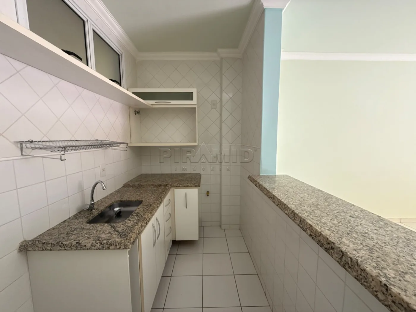 Alugar Apartamento / Kitchnet em Ribeir&atilde;o Preto R$ 1.200,00 - Foto 6