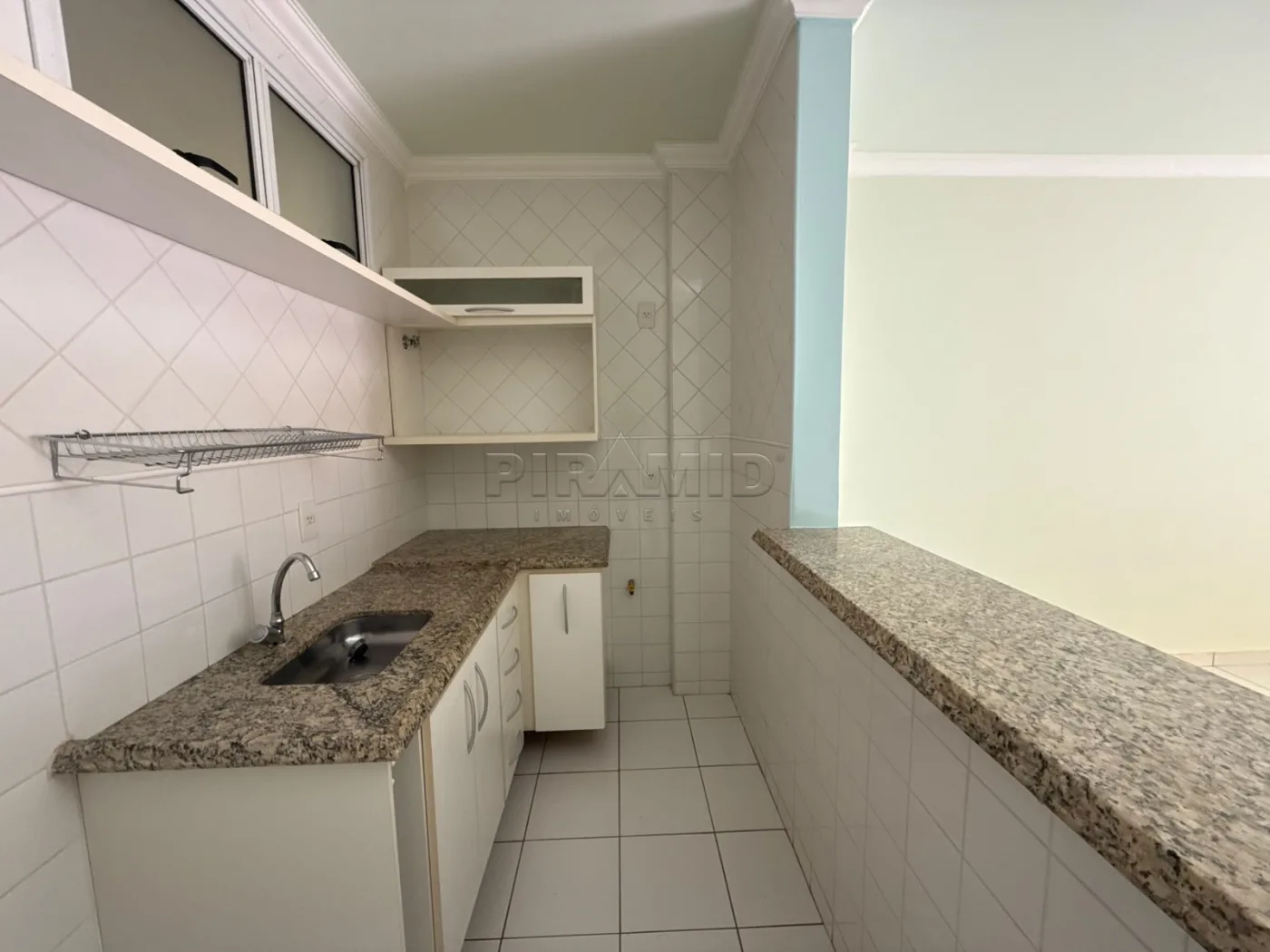 Alugar Apartamento / Kitchnet em Ribeir&atilde;o Preto R$ 1.200,00 - Foto 7