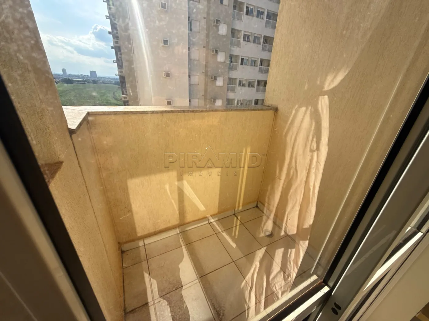 Alugar Apartamento / Kitchnet em Ribeir&atilde;o Preto R$ 1.200,00 - Foto 8