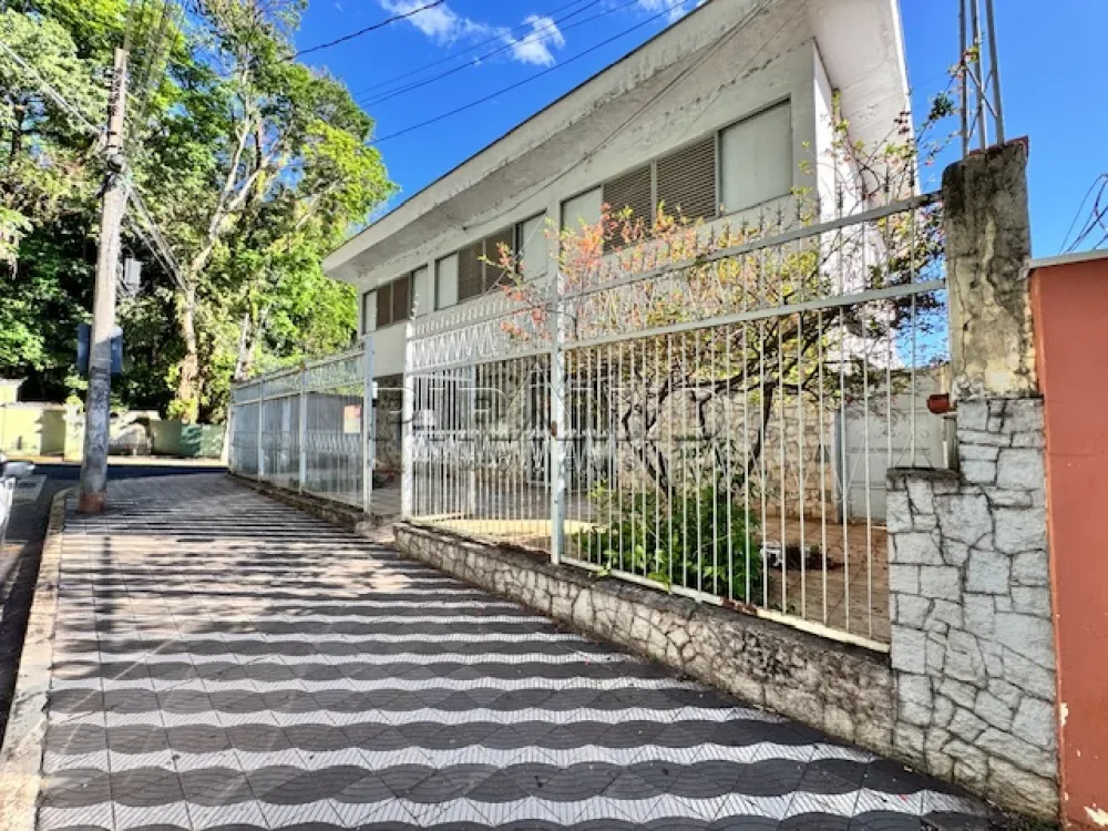 Alugar Casa / Padr&atilde;o em Ribeir&atilde;o Preto R$ 6.900,00 - Foto 1