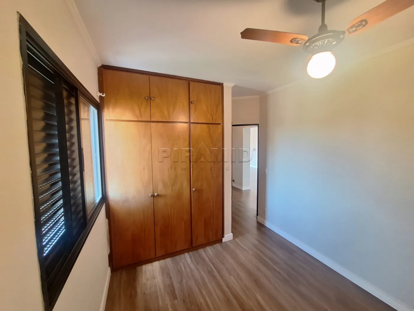 Alugar Apartamento / Padr&atilde;o em Ribeir&atilde;o Preto R$ 2.500,00 - Foto 6