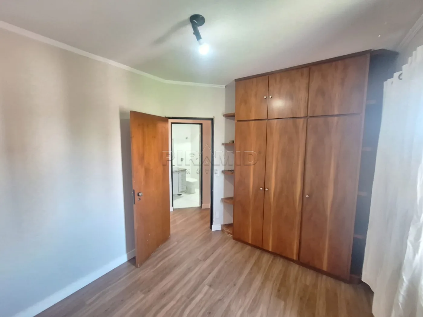 Alugar Apartamento / Padr&atilde;o em Ribeir&atilde;o Preto R$ 2.500,00 - Foto 10