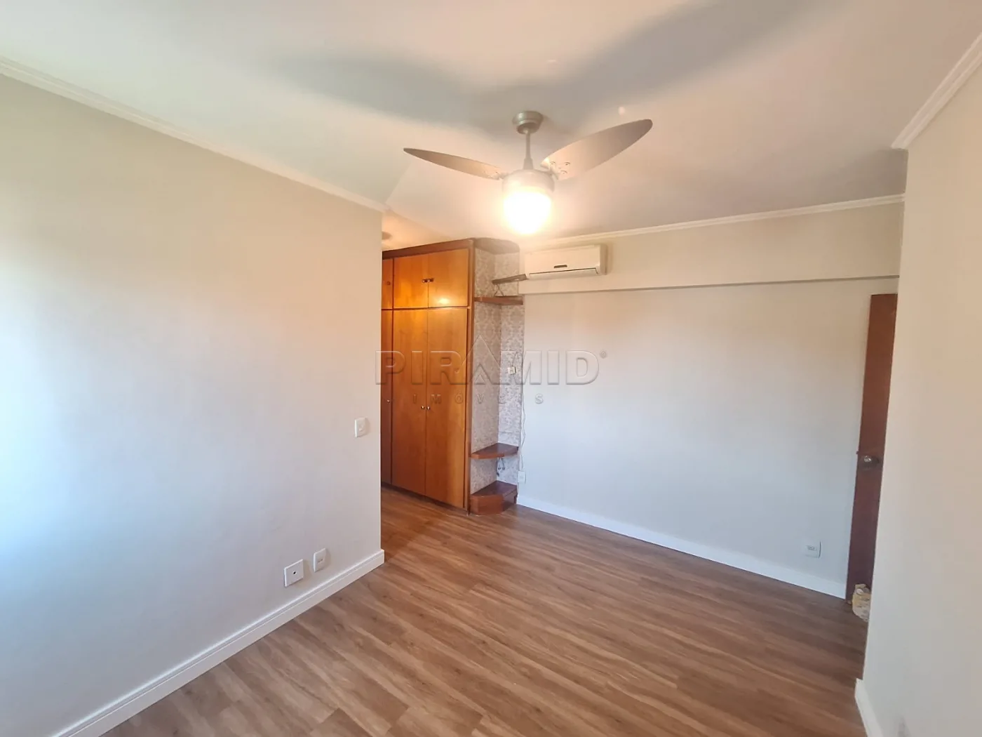 Alugar Apartamento / Padr&atilde;o em Ribeir&atilde;o Preto R$ 2.500,00 - Foto 11