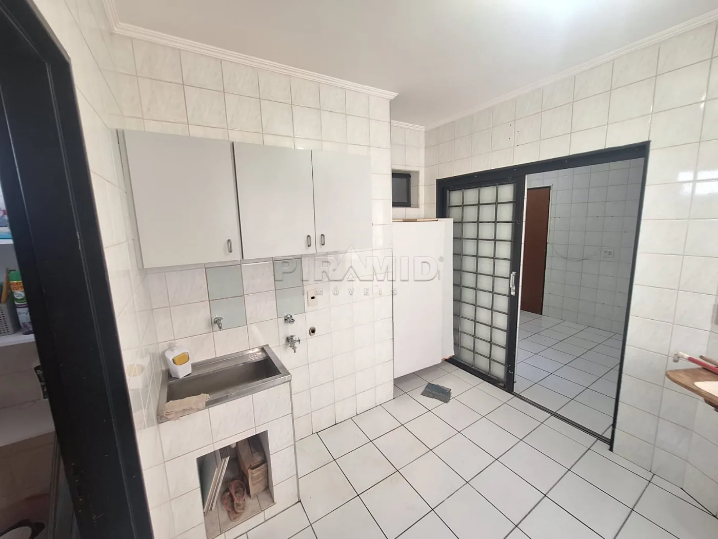 Alugar Apartamento / Padr&atilde;o em Ribeir&atilde;o Preto R$ 2.500,00 - Foto 20
