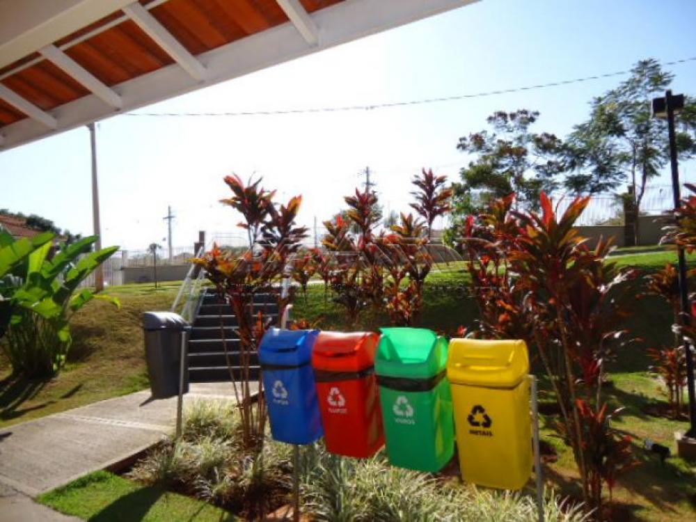 Alugar Casa / Condom&iacute;nio em Bonfim Paulista R$ 1.600,00 - Foto 24