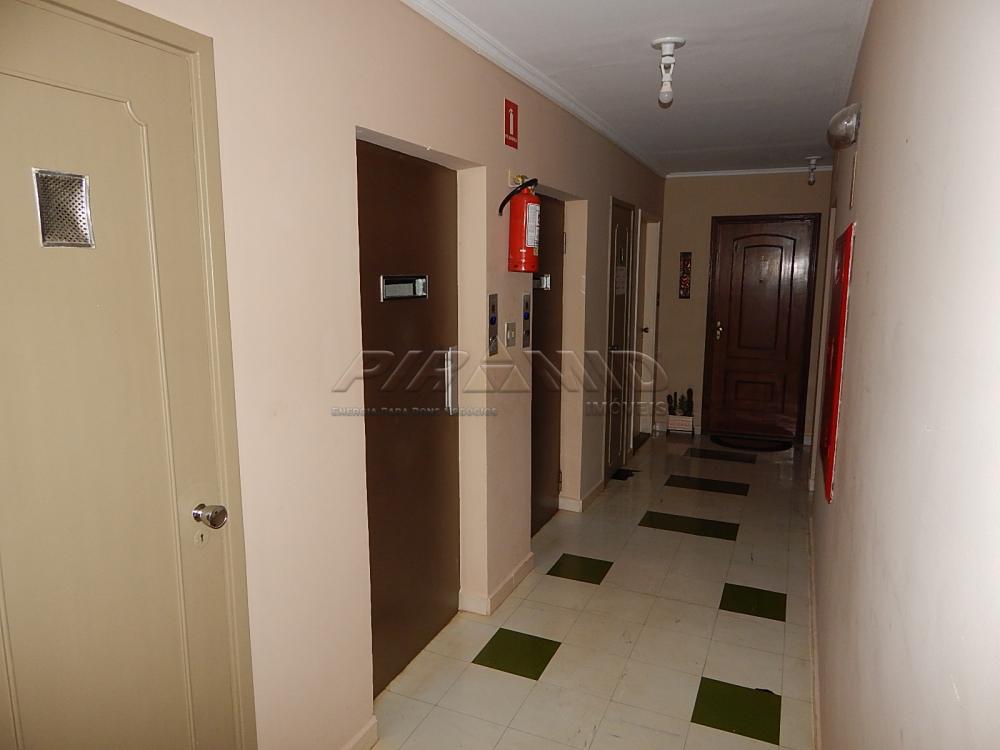 Alugar Apartamento / Padr&atilde;o em Ribeir&atilde;o Preto R$ 1.000,00 - Foto 20