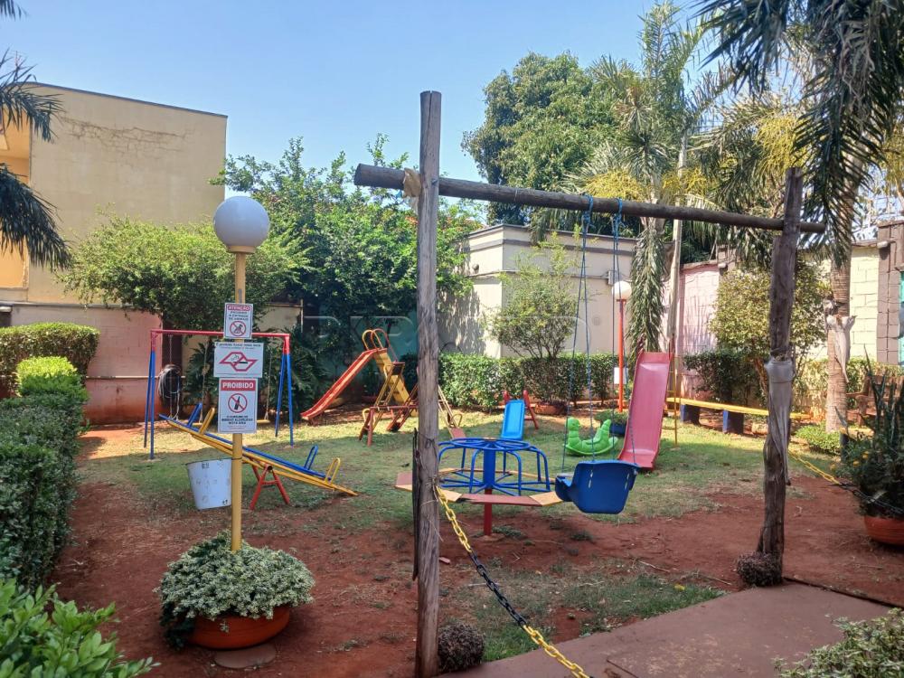 Comprar Apartamento / Padr&atilde;o em Ribeir&atilde;o Preto R$ 220.000,00 - Foto 17