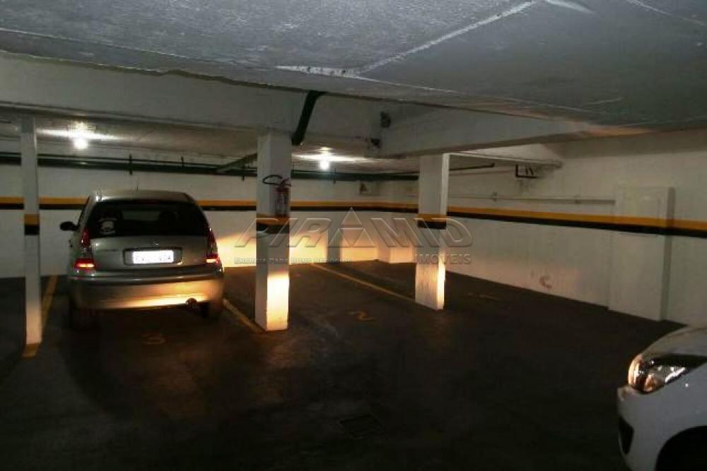 Alugar Apartamento / Padr&atilde;o em Ribeir&atilde;o Preto R$ 900,00 - Foto 18