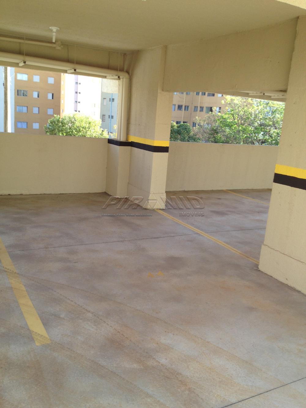 Alugar Apartamento / Padr&atilde;o em Ribeir&atilde;o Preto R$ 1.100,00 - Foto 8