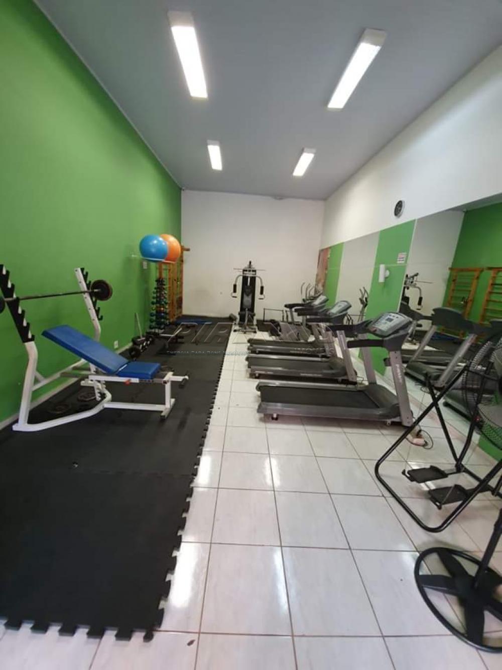 Alugar Apartamento / Padr&atilde;o em Ribeir&atilde;o Preto R$ 1.700,00 - Foto 16