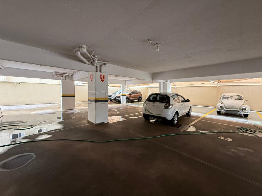 Alugar Apartamento / Padr&atilde;o em Ribeir&atilde;o Preto R$ 2.300,00 - Foto 27