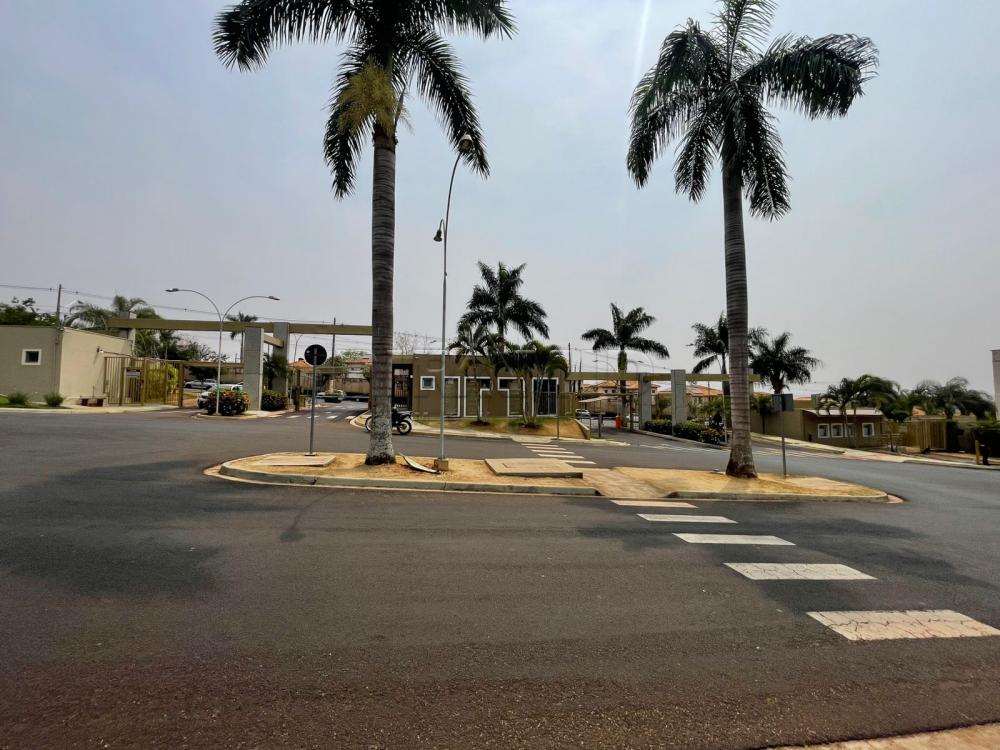 Alugar Apartamento / Padr&atilde;o em Ribeir&atilde;o Preto R$ 1.100,00 - Foto 16