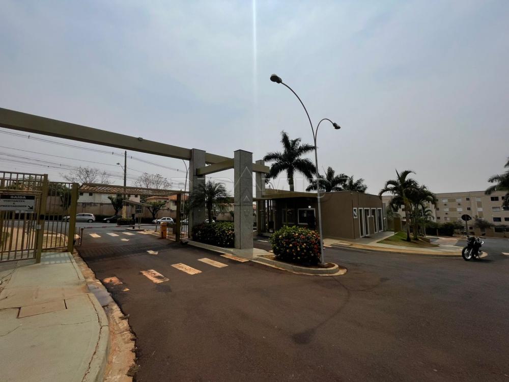 Alugar Apartamento / Padr&atilde;o em Ribeir&atilde;o Preto R$ 1.100,00 - Foto 17