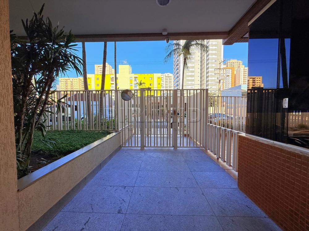 Alugar Apartamento / Padr&atilde;o em Ribeir&atilde;o Preto R$ 3.000,00 - Foto 35