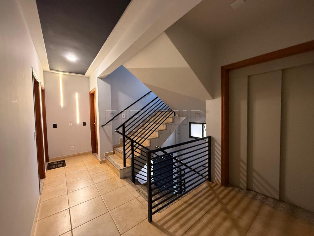 Alugar Apartamento / Padr&atilde;o em Ribeir&atilde;o Preto R$ 2.000,00 - Foto 20