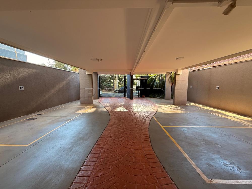 Alugar Apartamento / Padr&atilde;o em Ribeir&atilde;o Preto R$ 2.000,00 - Foto 22