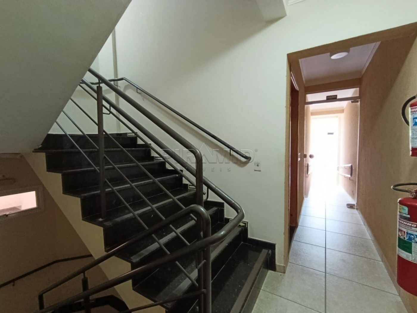 Alugar Apartamento / Padr&atilde;o em Ribeir&atilde;o Preto R$ 2.500,00 - Foto 13