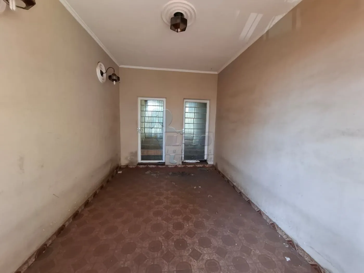 Alugar Casa / Padr&atilde;o em Ribeir&atilde;o Preto R$ 350,00 - Foto 8