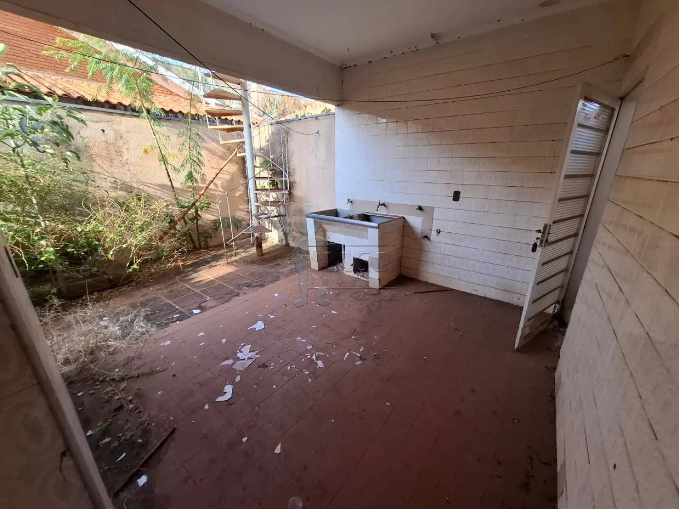 Alugar Casa / Padr&atilde;o em Ribeir&atilde;o Preto R$ 350,00 - Foto 13