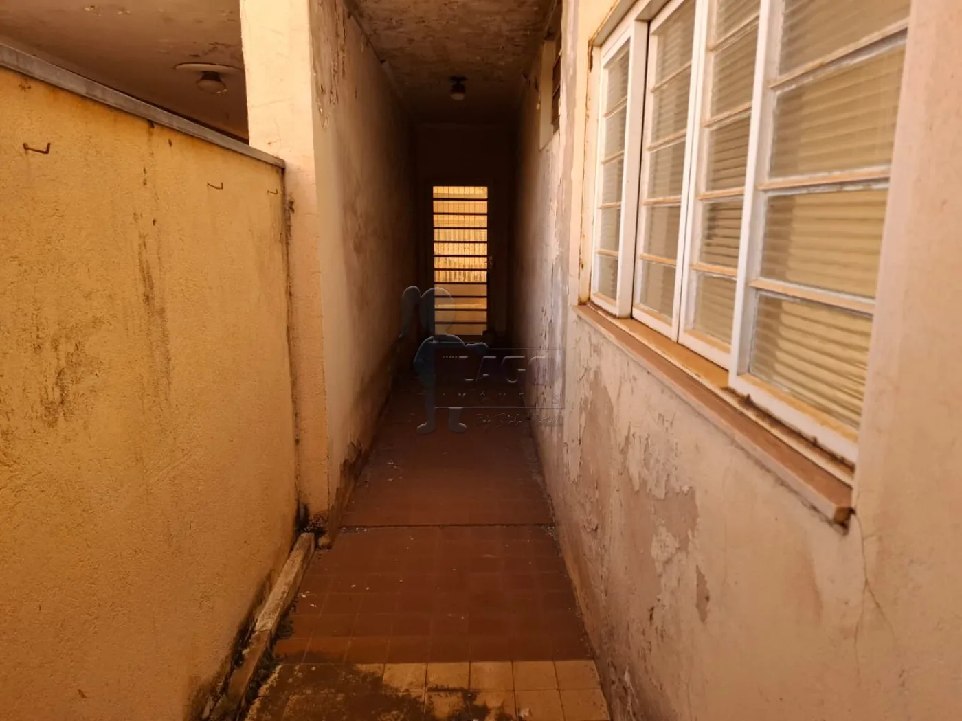 Alugar Casa / Padr&atilde;o em Ribeir&atilde;o Preto R$ 350,00 - Foto 15